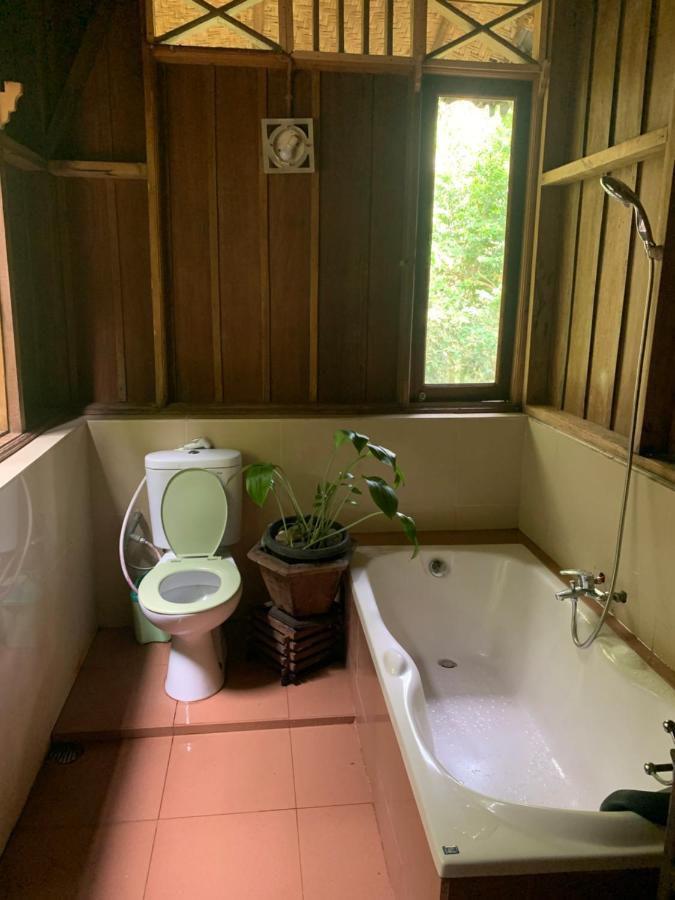 Happy Ria Homestay & Guesthouse Букит Лаванг Екстериор снимка